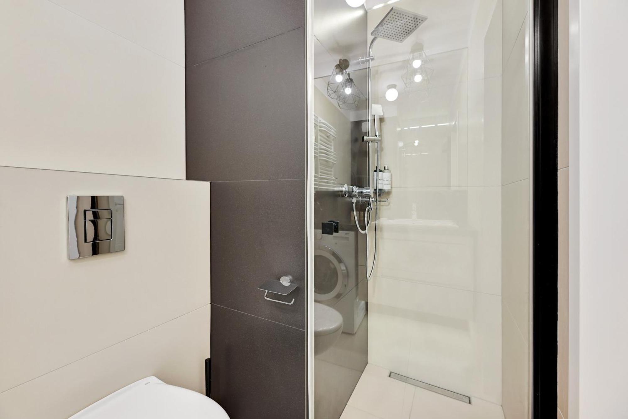 Waterlane Island - Riverview Pool, & Gym By Downtown Apartament *