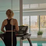 Waterlane Island - Riverview Pool, Spa & Gym By Downtown Apartments